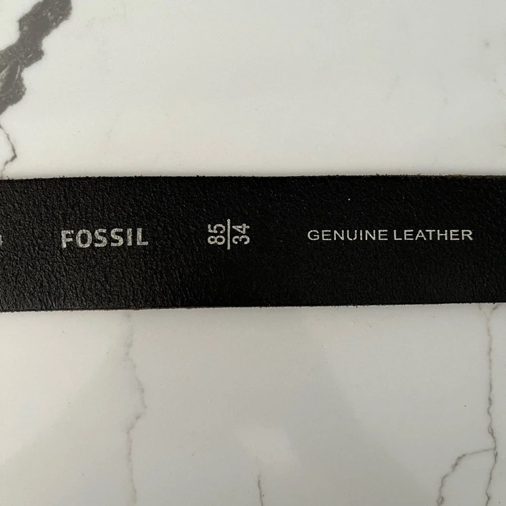 Fossil Genuine Leather Belt Dark Brown Matte Silvertone Buckle Size 34